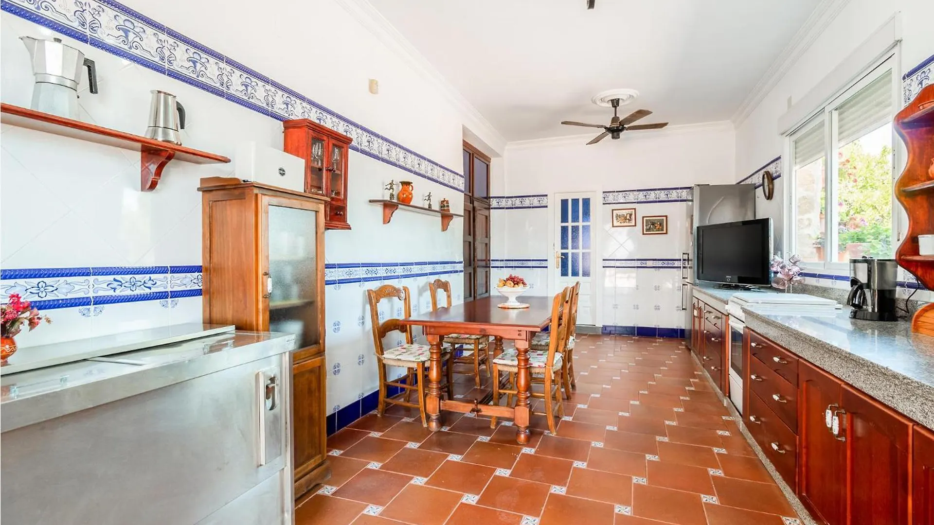 Holiday home 5 Bedroom Nice Home In Aguilar De La Frontera Spain