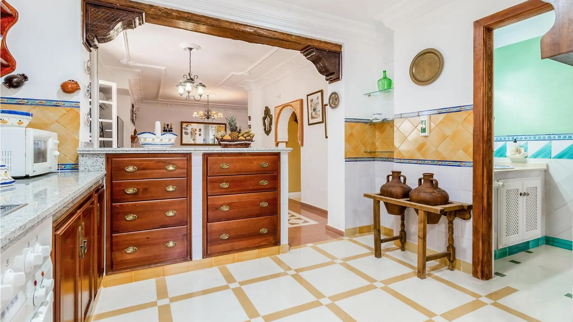 5 Bedroom Nice Home In Aguilar De La Frontera Holiday home