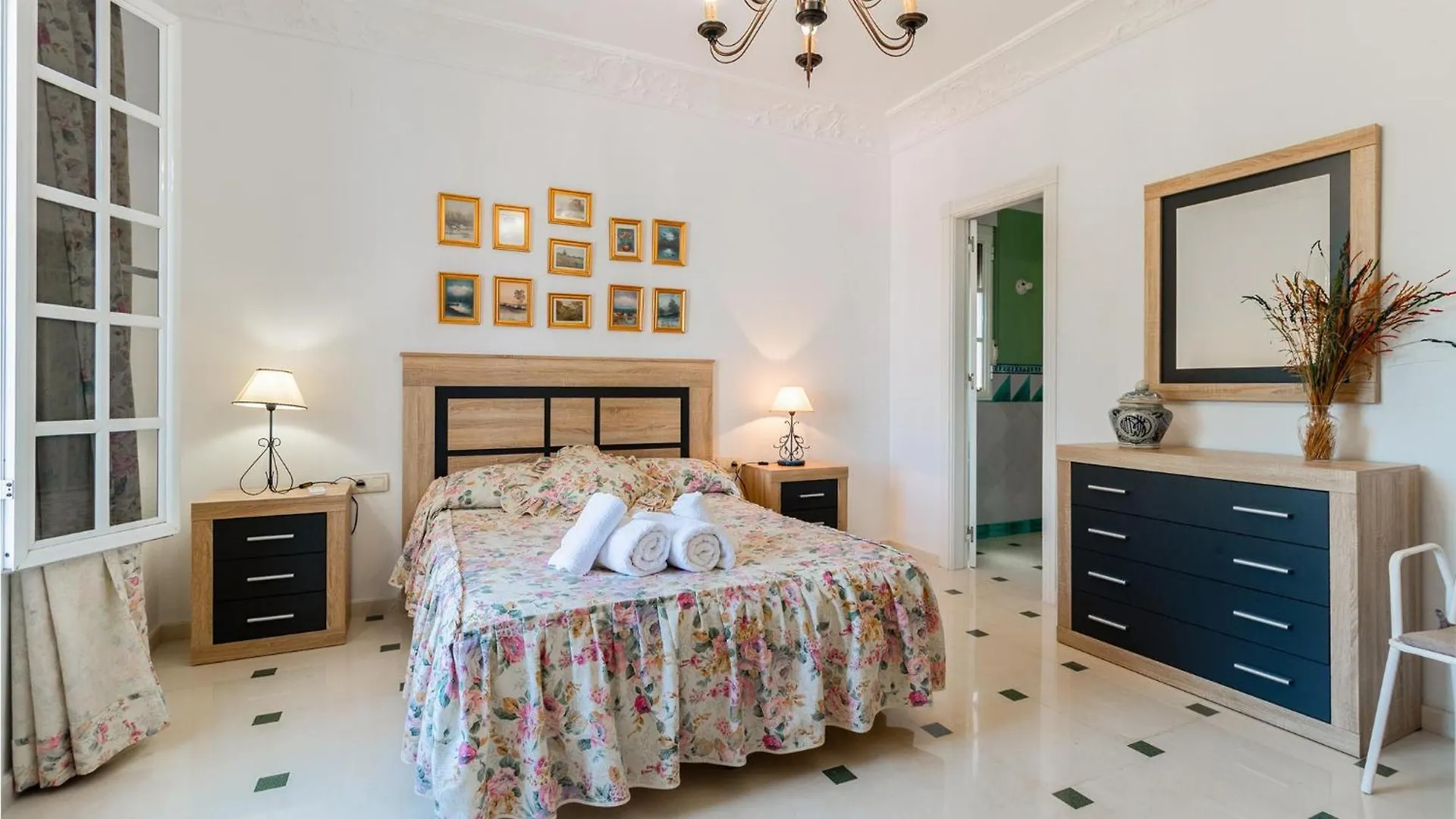 Holiday home 5 Bedroom Nice Home In Aguilar De La Frontera