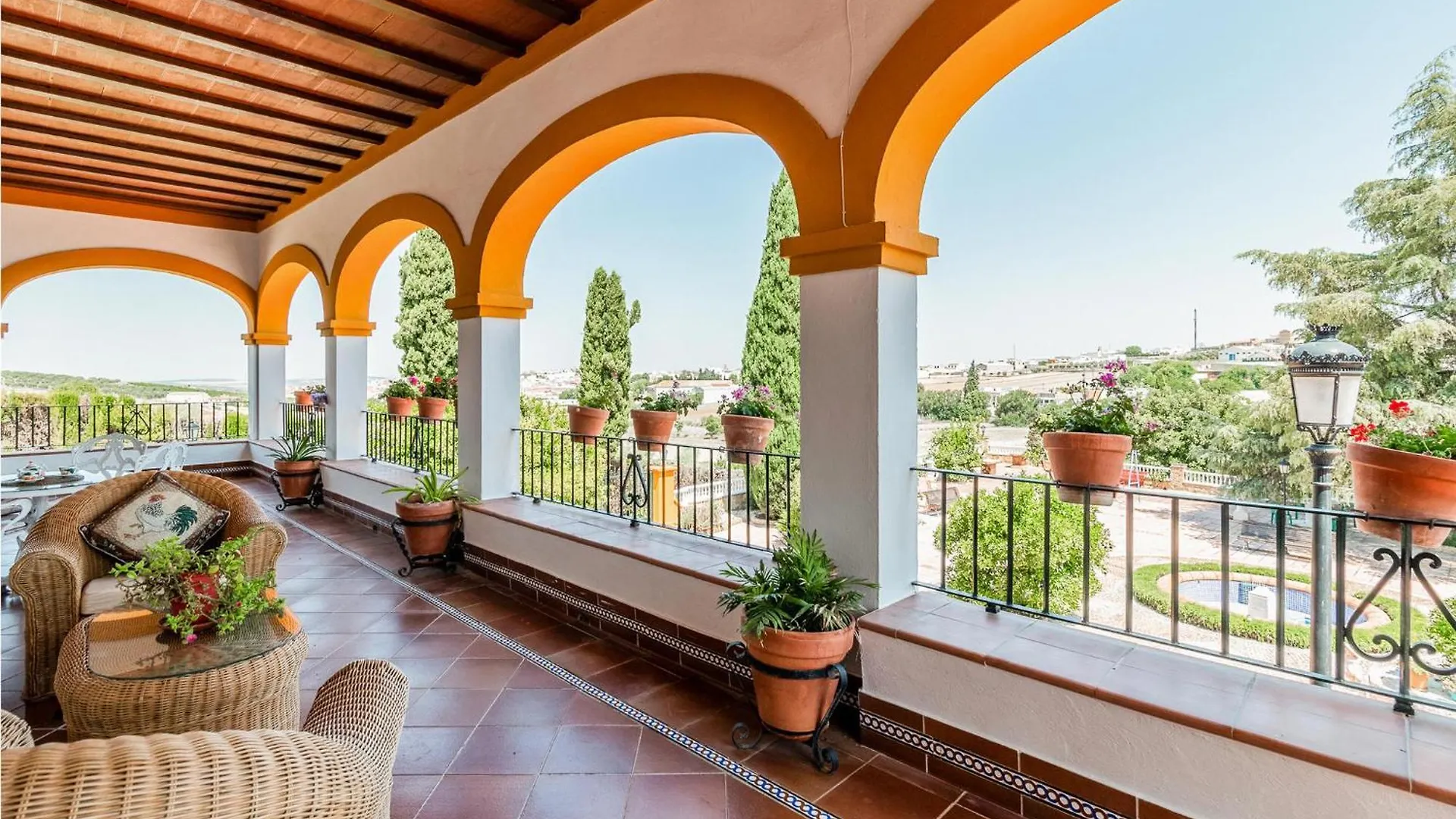 5 Bedroom Nice Home In Aguilar De La Frontera